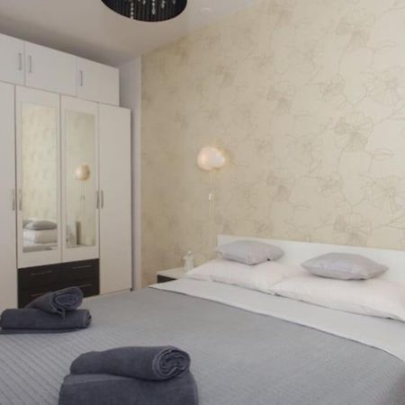 Michael Apartment Omiš Екстериор снимка