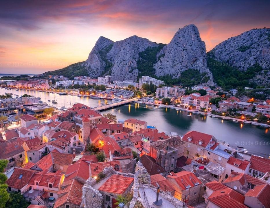 Michael Apartment Omiš Екстериор снимка