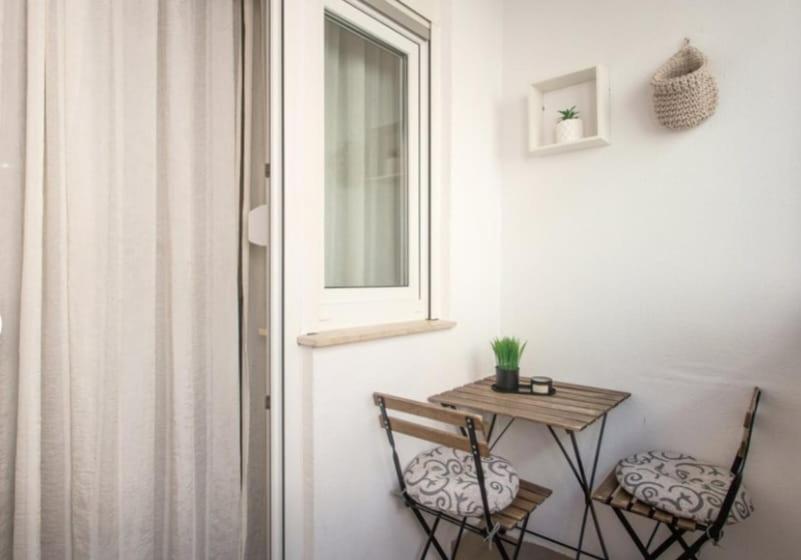 Michael Apartment Omiš Екстериор снимка