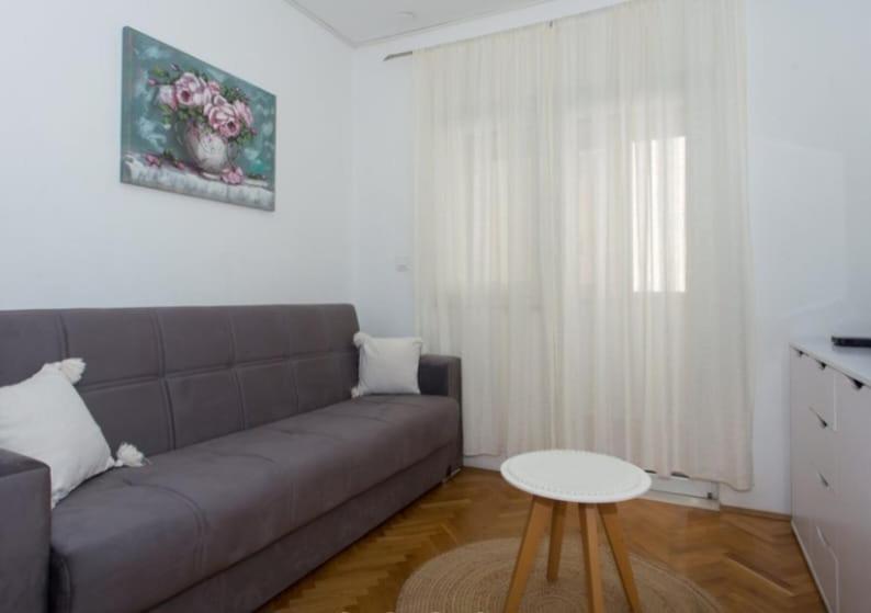 Michael Apartment Omiš Екстериор снимка