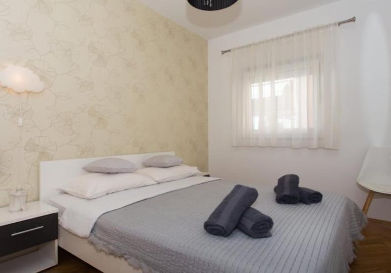 Michael Apartment Omiš Екстериор снимка